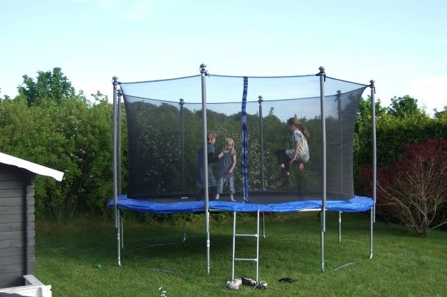 Best Enclosed Trampoline For Toddlers